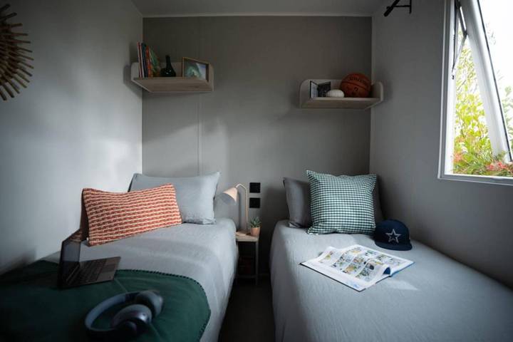 Camping für 6 Personen, mit Garten und Kinderpool sowie Pool in Italienische Riviera - 3