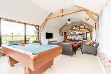 Location De Vacances pour 7 Personnes dans Bovel, Ille-et-Vilaine, Photo 3