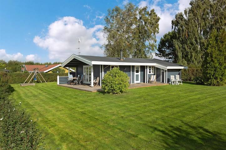 Ferienhaus für 6 Personen, mit Terrasse und Garten in Skovmose