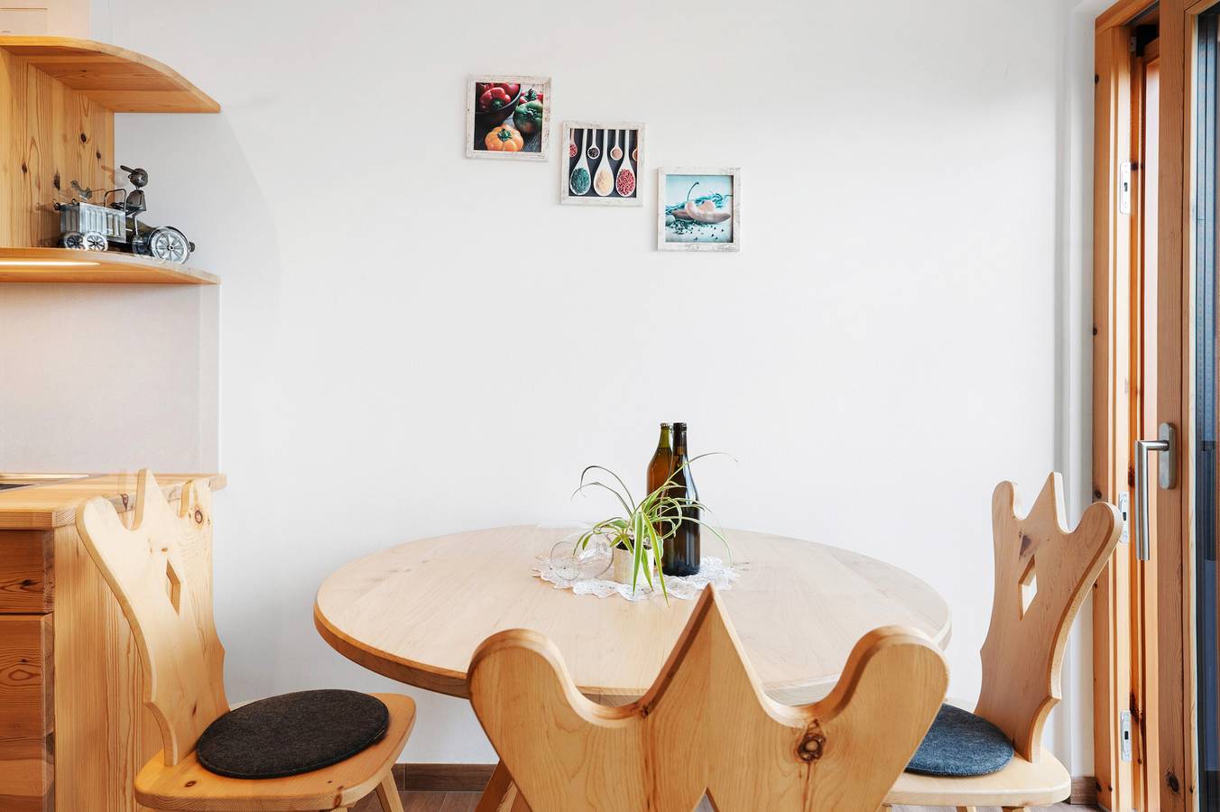 Apartamento entero, Apartamento 'Lärche' con vistas a la montaña, terraza comunitaria y wifi in Gries-San Quirino, Bolzano