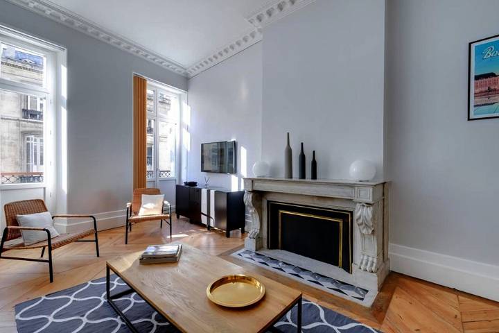 Gîte pour 4 personnes, avec terrasse dans Basilique Saint-Seurin de Bordeaux - 4