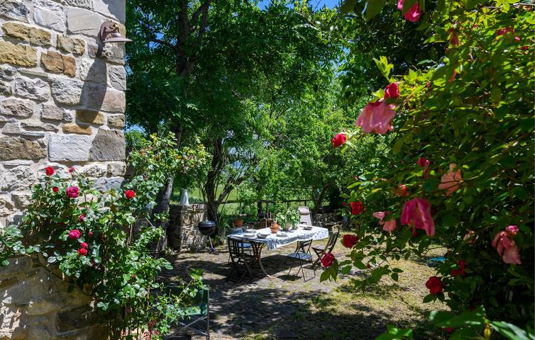 Ferienhaus für 4 Personen, mit Terrasse, mit Haustier in Marche - 2