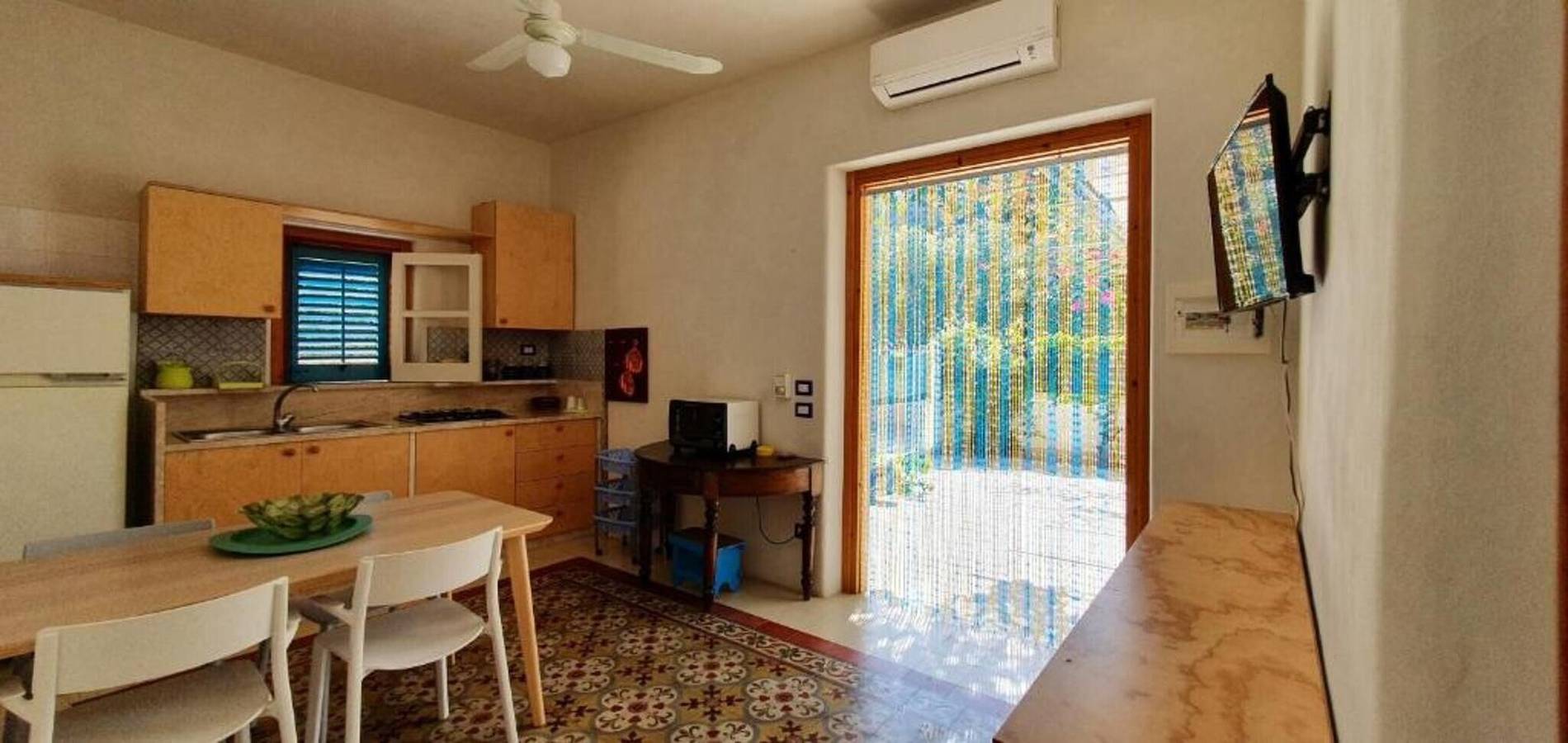 Maison de vacances 'Appartamento Bouganville' avec terrasse privée et Wi-Fi in Alcamo Marina, Alcamo