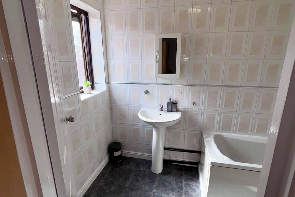 Entire apartment, Lake View Luxury Apartments in Nottingham, East Midlands