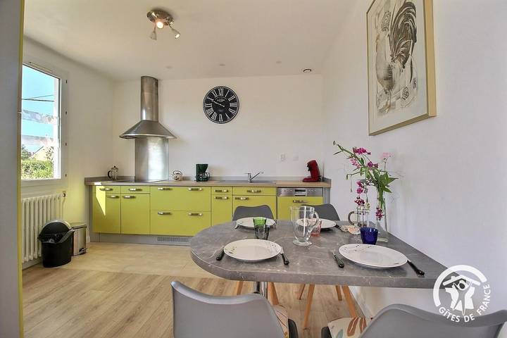 Gîte pour 4 personnes, avec jardin et terrasse, animaux acceptés dans Plage des Dunes (Penvénan) - 3