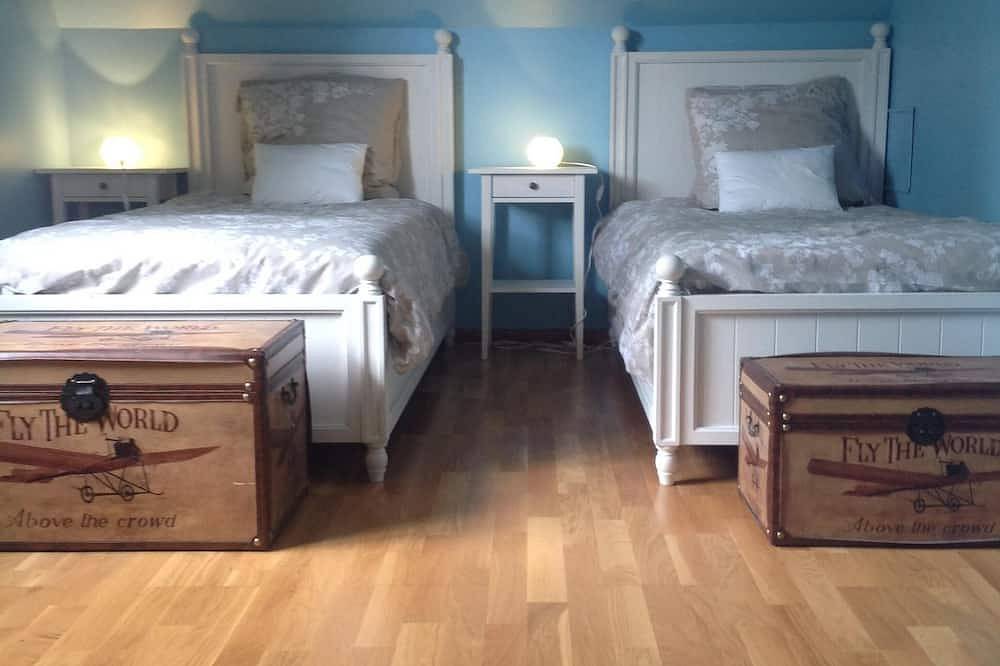 Charmantes normannisches Haus in einem privaten bewaldeten Park, 30 Minuten vom Meer entfernt in Corneville-sur-Risle, Bernay und Umgebung