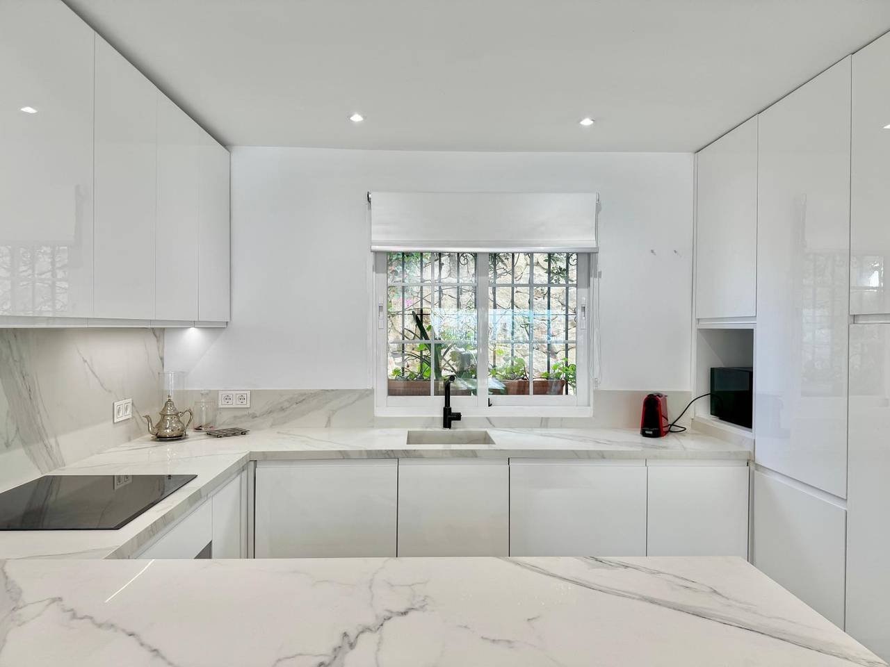Residentie voor 6 personen met zwembad in Marbella West, Marbella