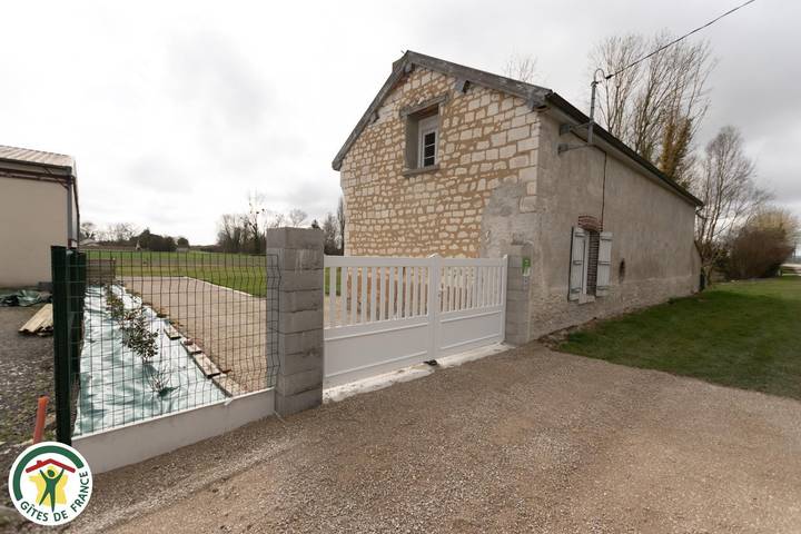 Gîte pour 6 personnes, avec jardin et terrasse