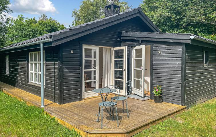 Ferienhaus für 6 Personen, mit Terrasse und Garten - 1