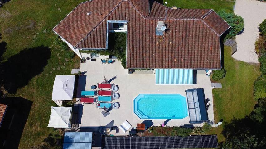 Chambre d’hôte pour 2 personnes, avec vue ainsi que jardin et piscine à Soustons - 2
