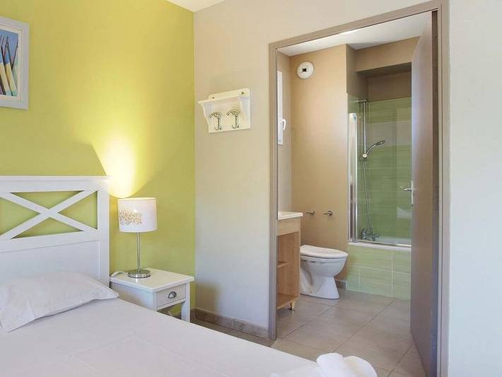 Bungalow für 2 Personen, mit Sauna, mit Haustier in Var - 3