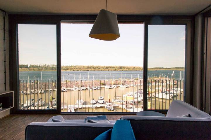 Ferienwohnung für 6 Personen, mit Terrasse in Zwenkau