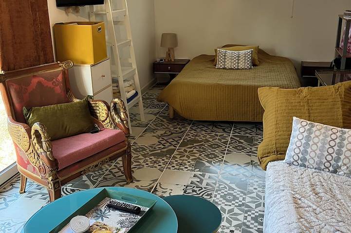 Location de vacances pour 2 personnes, avec jardin à Saint-Laurent-des-Arbres - 3