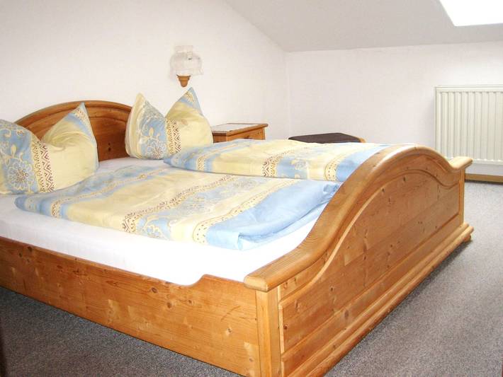 Ganze Wohnung, Familienapartment in Ingenried in Ingenried, Romantische Straße