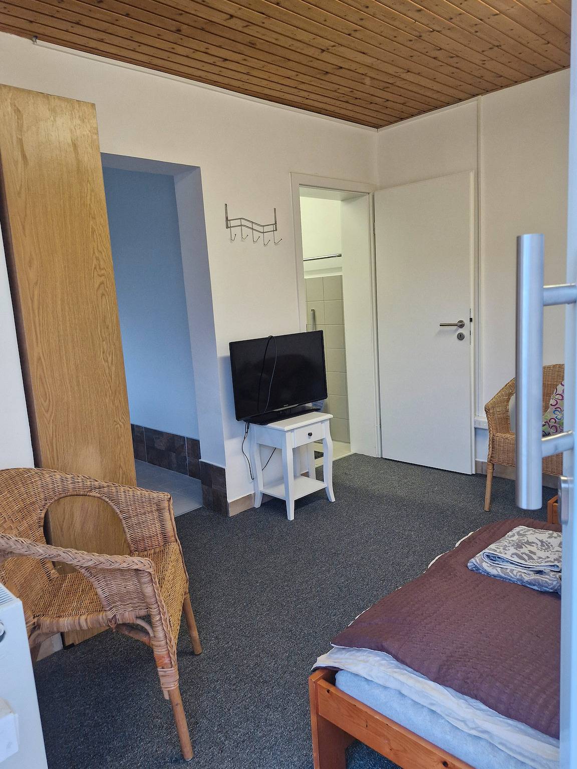 Ganze Wohnung, Gemütliches 2 bett apartment an der saar/a8,a620, in Beckingen, Saar-Nahe-Bergland