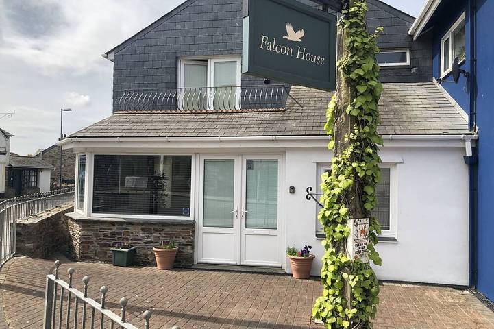 Cottage for 4 people, with garden in Tintagel