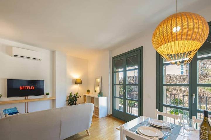 Apartment for 3 people, with balcony in Girona