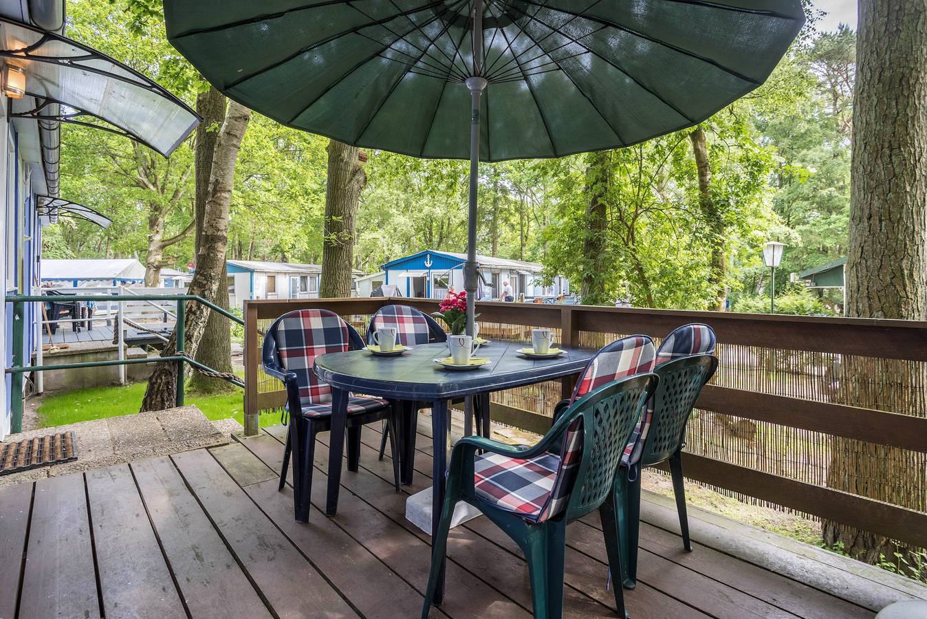 Bungalow 'Arkona Bgl 1' mit privater Terrasse und Wlan in Bakenberg, Dranske