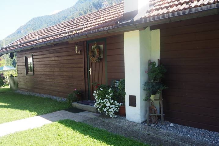 Hütte für 4 Personen, mit Terrasse und Garten in Ruhpolding