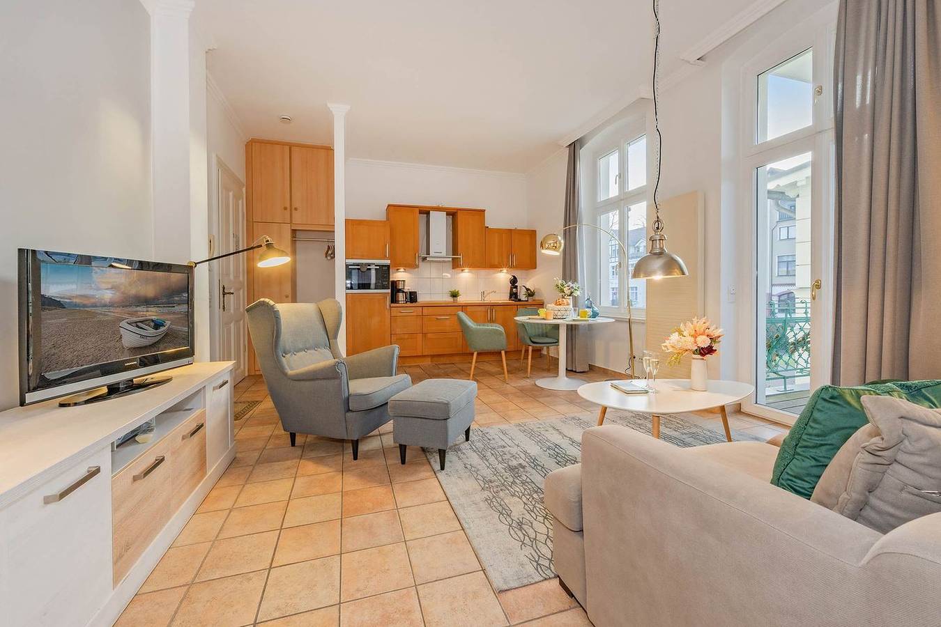 Ganze Wohnung, Villa Medici 06 - direkt an der Promenade - Haustiere erlaubt in Seebad Heringsdorf, Heringsdorf