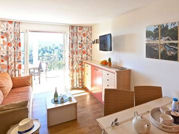 Location De Vacances pour 4 Personnes dans Cap Estérel, Saint-Raphaël, Photo 1