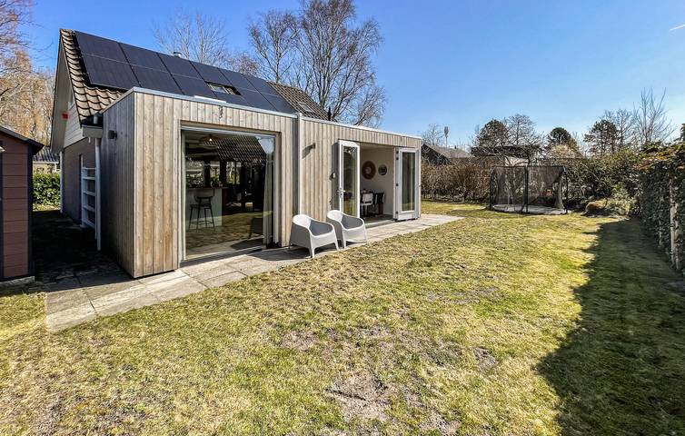 Ferienhaus für 6 Personen, mit Terrasse und Ausblick - 1