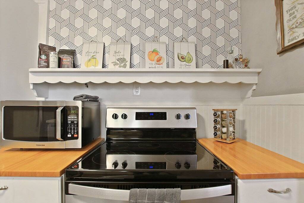 Bohemian Bungalow, Pac-Man, walk downtown! in Columbia (MO), Missouri