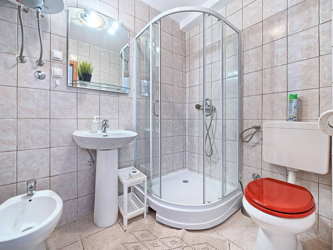 Ganze Wohnung, Studio für zwei Personen in Okrug Gornji, Ciovo