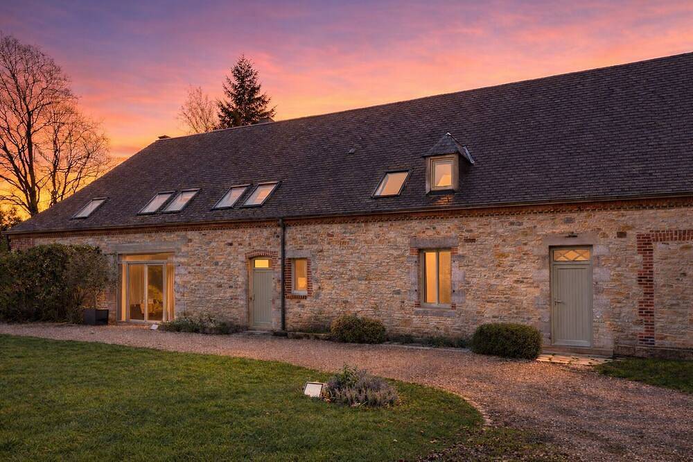 Le refuge de Séve: estate with games room and jacuzzi, ideal for families in Momignies, Hennegau