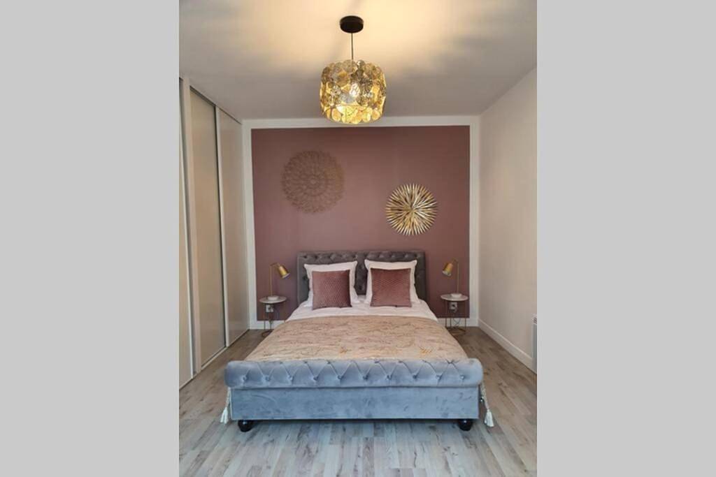 Entire apartment, Logis Du Magny, 5 min à pied du château d'Amboise in Amboise, Tours region