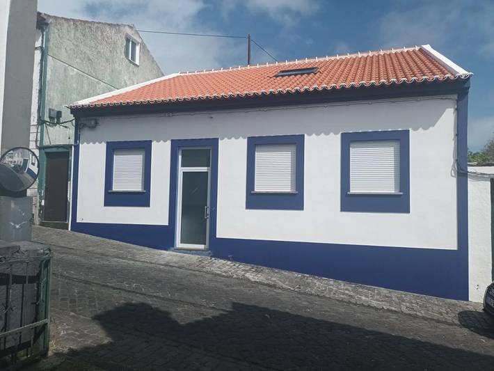 Location de vacances pour 11 personnes, avec jardin, animaux acceptés à Angra do Heroísmo