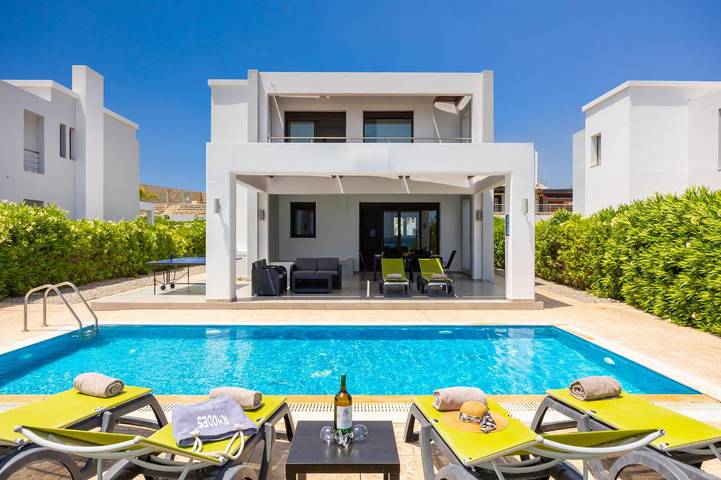 Villa pour 6 personnes, avec balcon et jardin dans Rhodes - 2