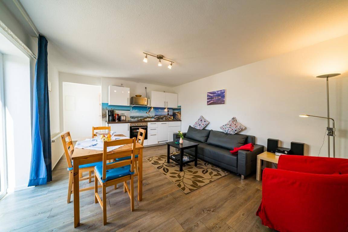 Ganze Wohnung, Ferienwohnung 'Ferienwohnug Strandflieder' mit Privatterrasse in Borkum