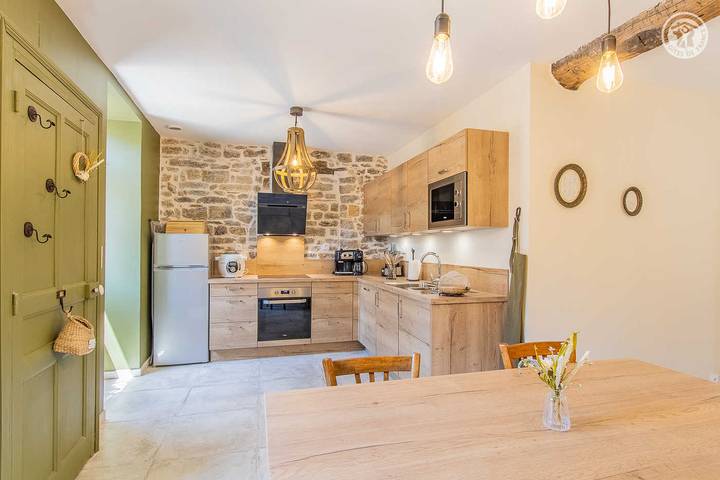 Gîte pour 4 personnes, avec Terrasse et Jardin