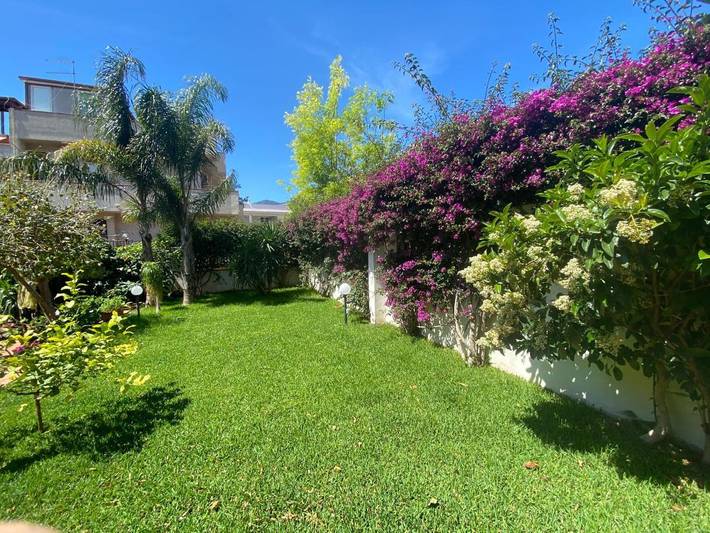 BnB für 3 Personen, mit Garten, mit Haustier in Palermo