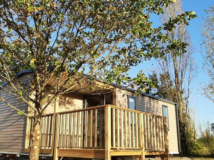 Camping Du Bosc - Mobilheim 4 personen - Loggia Komfort (neu 2022) in Le Temple-sur-Lot, Quercy