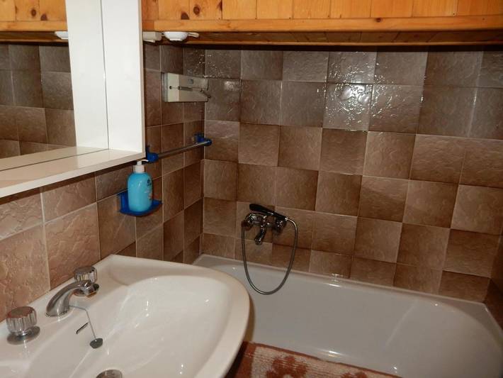 Gîte pour 4 personnes, avec balcon et vue à Ayas - 2