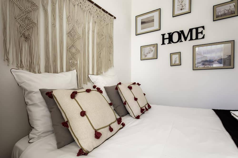 Ganze Wohnung, Apartment-Stadt-Ensuite mit Dusche in Angoulême, Charente