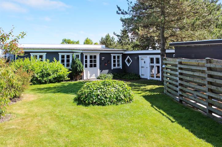 Ferienhaus für 6 Personen, mit Whirlpool und Terrasse in Nordostjütland