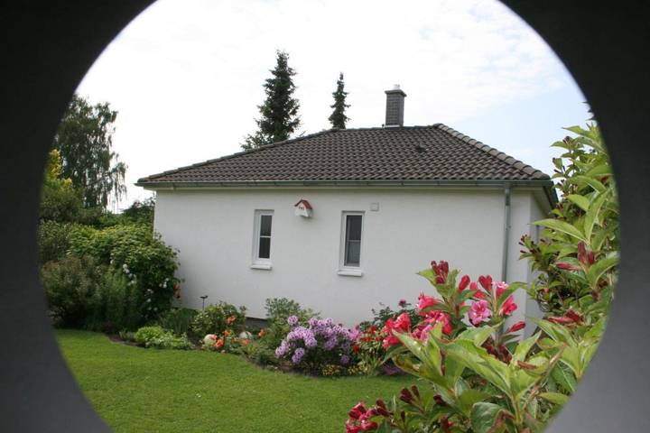 Ferienhaus für 4 Personen, mit Ausblick und Garten an der Müritz - 2