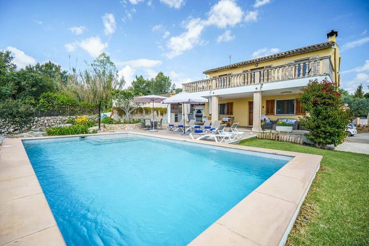 Ferienhaus für 7 Personen, mit Balkon in Pollença