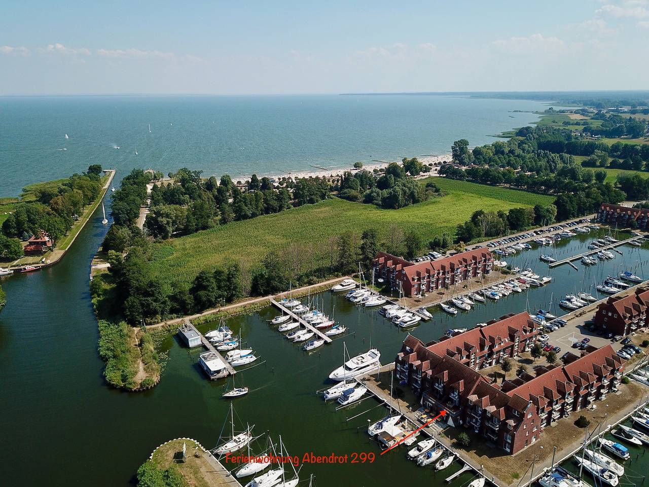 Appartement entier, Appartement 'Ferienwohnung Abendrot 299' avec vue sur le lac, balcon et Wi-Fi in Ueckermünde, Vorpommern Greifswald