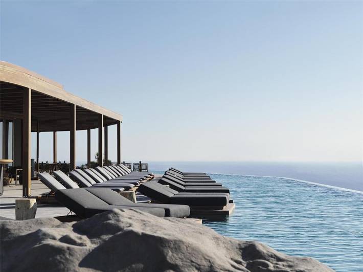 Resort per 2 persone, con Balcone e Idromassaggio nonché Terrazza e Giardino in Santorini