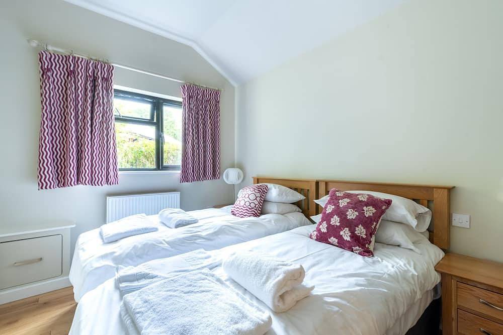 Clover Croft Lodge - für 4/5 Personen mit eigenem Whirlpool in Cheddar, Somerset