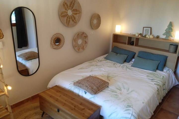 Location de vacances pour 10 personnes, avec sauna et jardin à La Roquebrussanne - 4