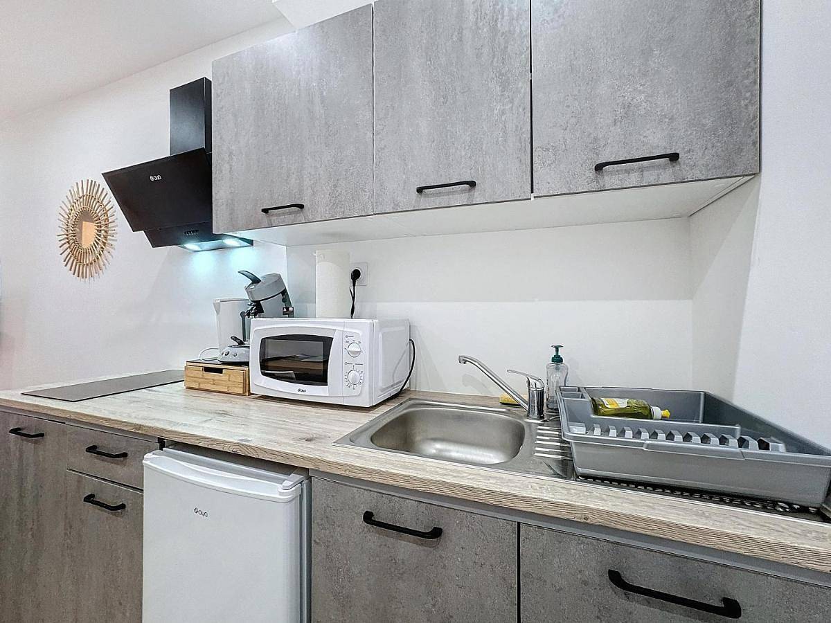 Appartement entier, One-Bedroom Apartment in Royat, Parc naturel régional des Volcans d'Auvergne