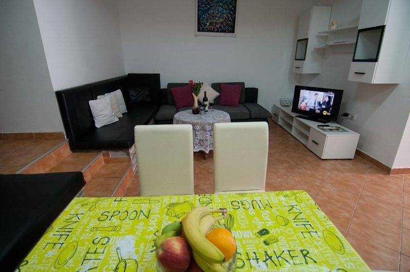 Appartamento vacanze a Kvarn a partire da 141€ a notte