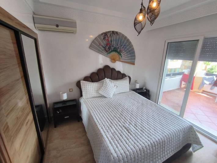 Gîte pour 6 personnes, avec piscine et balcon ainsi que jardin et vue dans Restinga Smir - 2