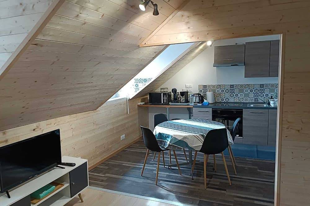 Apartamento entero, Nice apartment in the center of Châteauneuf du Faou in Châteauneuf-du-Faou, Châteaulin und Umgebung