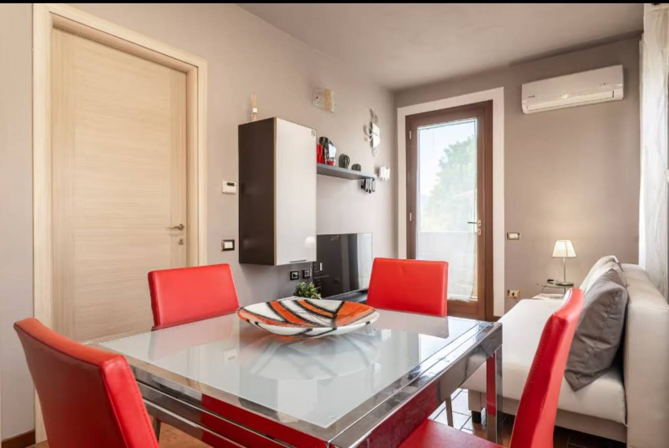 Appartement 'Casa Gina - ville et campagne lucquoise' avec parking privé et Wi-Fi in Lucca, Via Francigena